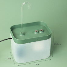 Dispensador automático de agua para gatos y perros con diseño anti-secado, puerto USB y bomba inteligente.