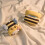 Η Bee HelloKitty εφαρμόζει προστατευτική θήκη airpodspro2ης γενιάς συμβατή με την 4