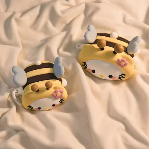 Η Bee HelloKitty εφαρμόζει προστατευτική θήκη airpodspro2ης γενιάς συμβατή με την 1