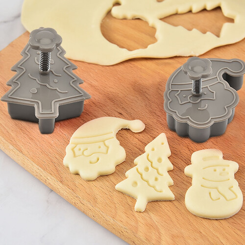 Moule à biscuits de Noël tridimensionnel à ressort pour la cuisson des biscuits 2