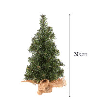 Mini kerstboom voor op tafel, kleine kerstboom voor op het bureau, feestversiering voor een kerstboom