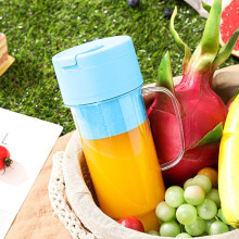 Blender portable RnemiTe-amo pour smoothies, rechargeable par USB, 10 lames, gobelet sans BPA, idéal pour les voyages et le sport