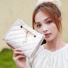 Bolsa de ombro feminina leve e luxuosa com corrente, em couro PU, estilo clássico e casual, modelo U4k4White, tamanho único.
