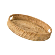 Ratanový servírovací podnos s uchy, - Kulatý tkaný organizér, košík, proutěný domácí dekorativní podnos na úschovu svačin - 32x5 cm
