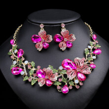 Set di due pezzi di collana e orecchini di lusso esagerati con fiori colorati, abito da sposa
