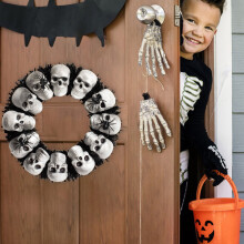 SUSUchens Halloween Creepy Skull Wreath12Skulls4Spiders Garland Decoration Scary Gothic Wreath Decor for Front Door Wall Skull