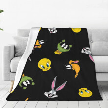 Couverture Bugs Bunny, motif anime mignon, en flanelle ultra douce, légère et confortable, 152 x 127 cm, idéale pour toutes les saisons