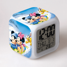 LED-Wecker mit Mickey-Mouse-Motiv, leuchtende digitale Tischuhr, farbenfrohe elektronische Tischuhr, kompatibel mit HTNL#492, Geschenk für Kinder &