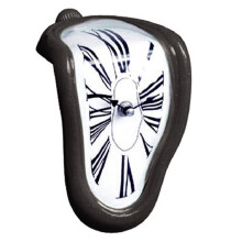 Melting Clock Decorative Table Clock with ELECTROPLATED Metal Paint for Office Home Retro