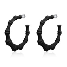 1 par de brincos de argola geométricos para o dia a dia