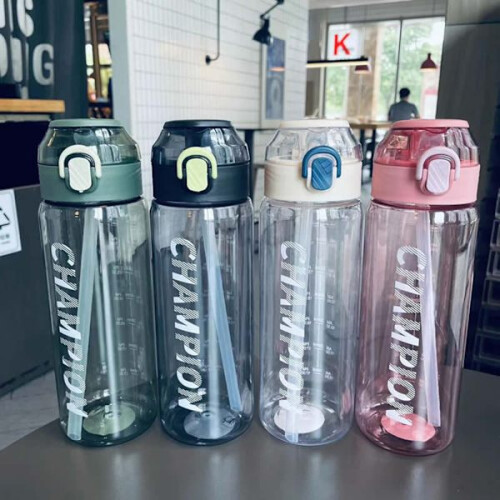 Μπουκάλι νερού από άχυρο 650ML/800ML με τυπωμένο κομψό φορητό αθλητικό κύπελλο για 2