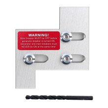 Kit de verrouillage pour générateur (panneaux de 150 ou 200 A). Espacement de 3,2 cm (1 1/4 po) entre le disjoncteur principal et le disjoncteur de