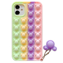 Monivärinen Panda Pop it Fidget -suojakuori iPhone 13Pro Maxille - violetti