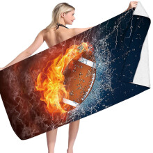 QISIWOLE Personalisiertes Fußball-Strandtuch mit Namen für Jungen, Mädchen, Männer, Frauen und Erwachsene, Mikrofaser, 76 x 152 cm