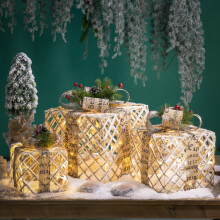 Offres du Cyber Monday 2024 : Viflosae Lot de 3 boîtes décoratives lumineuses de Noël en fer, compatibles avec la décoration intérieure, les