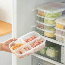 Boîtes de conservation réutilisables à 4 compartiments avec couvercles, idéales pour conserver les fruits, la viande et les légumes.
