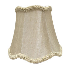 Abat-jour de lustre à cloche festonnée à clipser Royal Designs, Inc., CSO-1029-5BG, 3 x 5 x 4,5 cm, beige, 1 pièce