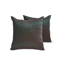 Housses de coussin décoratives HomeCentric, lot de 2, 40 x 40 cm, en soie artificielle verte et rouge, compatibles avec une décoration intérieure