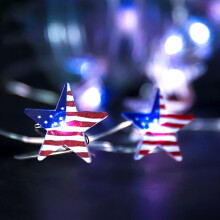 SDJMa Amerikanske Flaggstjerner Lyslenke 10 fot 30 LED-lys, Rød Hvit Blå, Batteridrevet med fjernkontroll, kompatibel med 4. juli, Memorial Day,