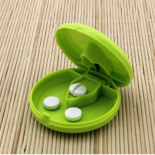 acdanc BE-TOOL 1/3 Pcs Round Pill Box Medical Cutting Splitter Box Tablet Crusher Portable