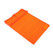 Silicone Grill Mat Nonslip Side Shelf Pad with Spill Protection Easy Clean Thickened Utensil Holder