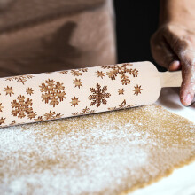 15.7" Snowflake Embossed Wooden Rolling Pin for Easy Fun Baking Projects