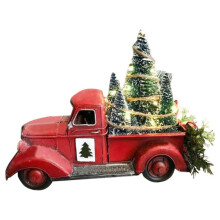 Joli camion rouge décoratif, centre de table vintage style ferme avec sapins de Noël en résine pour la table de la cuisine.