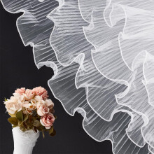 White 5 Yards 3pcs Flower Wrapping Mesh Paper Simplicity Semi Transparent Pleated Wavy Mesh Bouquet Wrapping Paper for Weddings Bouquet Packaging