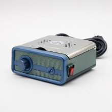 Triple Slot Paraffin Wax Heater with Variable Temperature Control and NonStick Reservoirs
