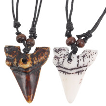 2pcs Shark Tooth Necklaces Men Neck Chains Cool Beach Necklaces for Boys