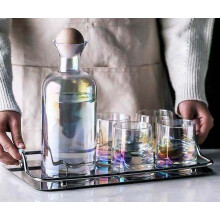 Set di 5 pezzi con caraffa in vetro borosilicato Rainbow e coperchio in legno.