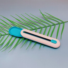 Ycandiee Cat Strip Squeeze Spoon for Puree & Bisque Treats, Lickable Wet Cat Treat Dispenser, Sliding Cat Feeder for Food Storage, Pink Blue