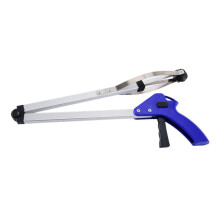 Extra Long Grabber Reacher with Rotating Gripper, 82cm Extension Arm Tool for Trash, Litter, Garden Pickup – Compatible with Wheelchair Use