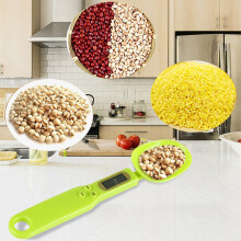 Portable 500g/0.1g LCD Digital Kitchen Food Scale with Measuring Spoons (Green)