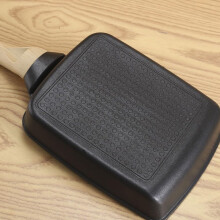 Japanese Omelette Pan 7'x6' Nonstick Tamagoyaki Pan with Wooden Handle for Egg Roll Induction
