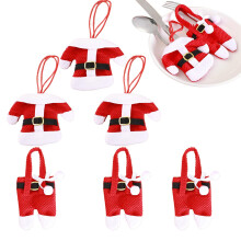3pcs Christmas Cutlery Holders NonWoven Silverware Bags Festive Table Decor for Holiday Dining