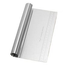 Stainless Steel Cake Scraper 22cm Pastry Cutter for Baking Dough and Smooth Fondant Finishing