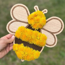 HKUKY Bee Shape Flower Holder 7.87" Wooden Bumble Bee DIY Craft with 35 Holes, Compatible with Fresh/Dry Flowers, Wood Sheets Gift for Mom, Girls,