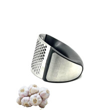 Stainless Steel Garlic Press for Effortless Mincing Garlic and Ginger with Ergonomic Grip RD1200