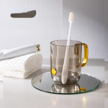Transparent Mouthwash Cup with Ergonomic Gold Handle for Bathroom, Lightweight 90g Toothbrush Cup