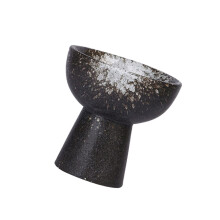 Japanese Style Ceramic Ice Cream Bowl with Elegant Pedestal Design for Sundaes Yogurt and Desserts