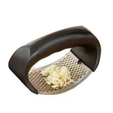 Stainless Steel Garlic Press Easy to Clean RustResistant Garlic Mincer for Effortless Crushing