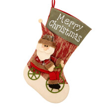 3D Animal Design Stockings, Spacious Gift Bags, Large Plush Christmas Stockings with Family Holiday Decorations, Classic Christmas Characters for