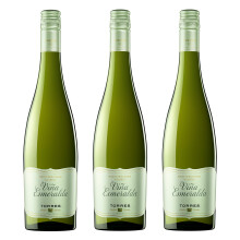 : Torres Vina Esmeralda White Wine 75 cl (Case of 3)