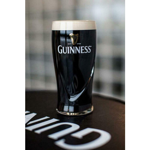 Guinness Guinness Guinness Logo Unisex Pint Glass Transparent, Glass, 2