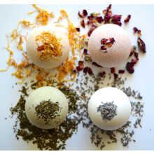 Natural Handmade Bath Bombs Gift Set 4 Pack 7oz with Organic Oils for Relaxation and Moisturizing