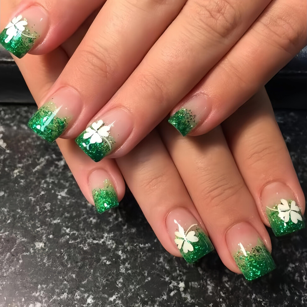 Green St Patrick's Day Press On Nails Glitter Shamrock Square Short False Nails Set 24Pcs