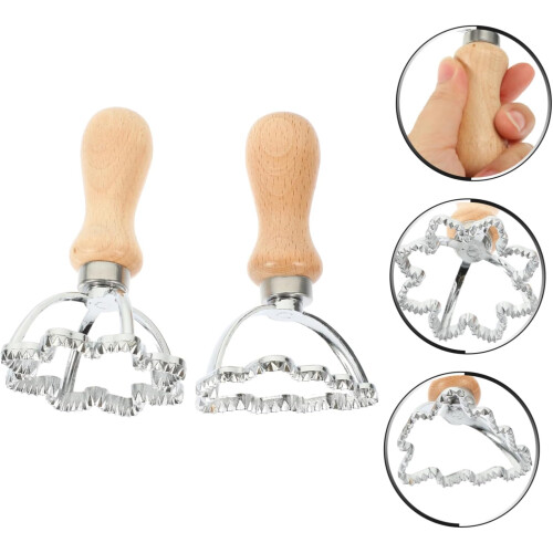 2pcs Ravioli and Dumpling Cutter Set Snowflake Christmas Tree Shapes MultiFunction Baking Tool 1