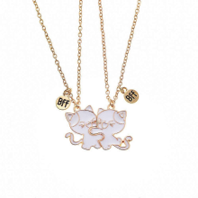 2Pcs/Set BFF Charm Cats Hug Design Best Friends Magnetic Necklace Girls Friendship Jewelry Gift