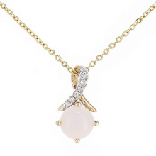Collana con ciondolo incrociato a forma di bacio in oro giallo 9 carati, diamanti rotondi da 2 punti e opale da 0,45 carati, 18 pollici, 46 cm